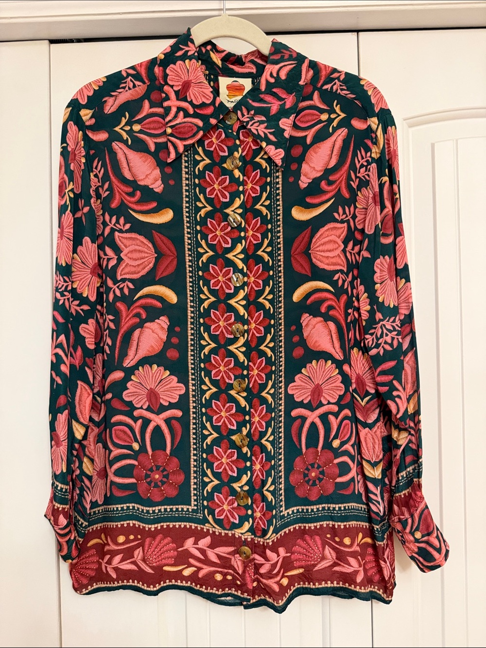 FARM Rio Shell and Floral Button-Up Blouse in Dark Green and Pink